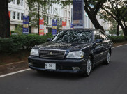 Kupas Fitur dan Spesifikasi Toyota Crown JZS175, Sedan Mewah Legendaris Jepang