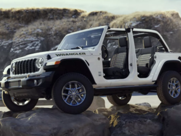 Ikonik, Jeep Rilis Wrangler dan Gladiator Edisi Khusus 85th Anniversary Bergaya Retro
