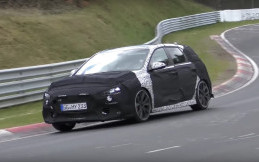 Hyundai i30 N Disiksa di Nurburgring
