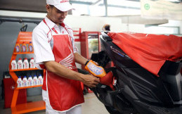 AHM Perkenalkan Pelumas Formula Baru Standar Mutu JASO