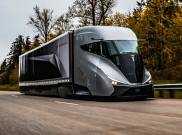 Kenworth Supertruck 2, Mirip Kereta Peluru Cepat