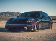 Langka dan Bertenaga, Porsche Panamera Turbo Wagon Berbalut Midnight Purple Curi Perhatian