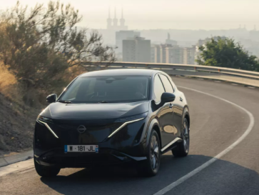 Punya Panel Surya, Nissan Ariya Solar Concept Bisa Isi Daya Lewat Matahari