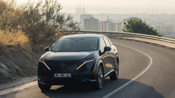 Punya Panel Surya, Nissan Ariya Solar Concept Bisa Isi Daya Lewat Matahari