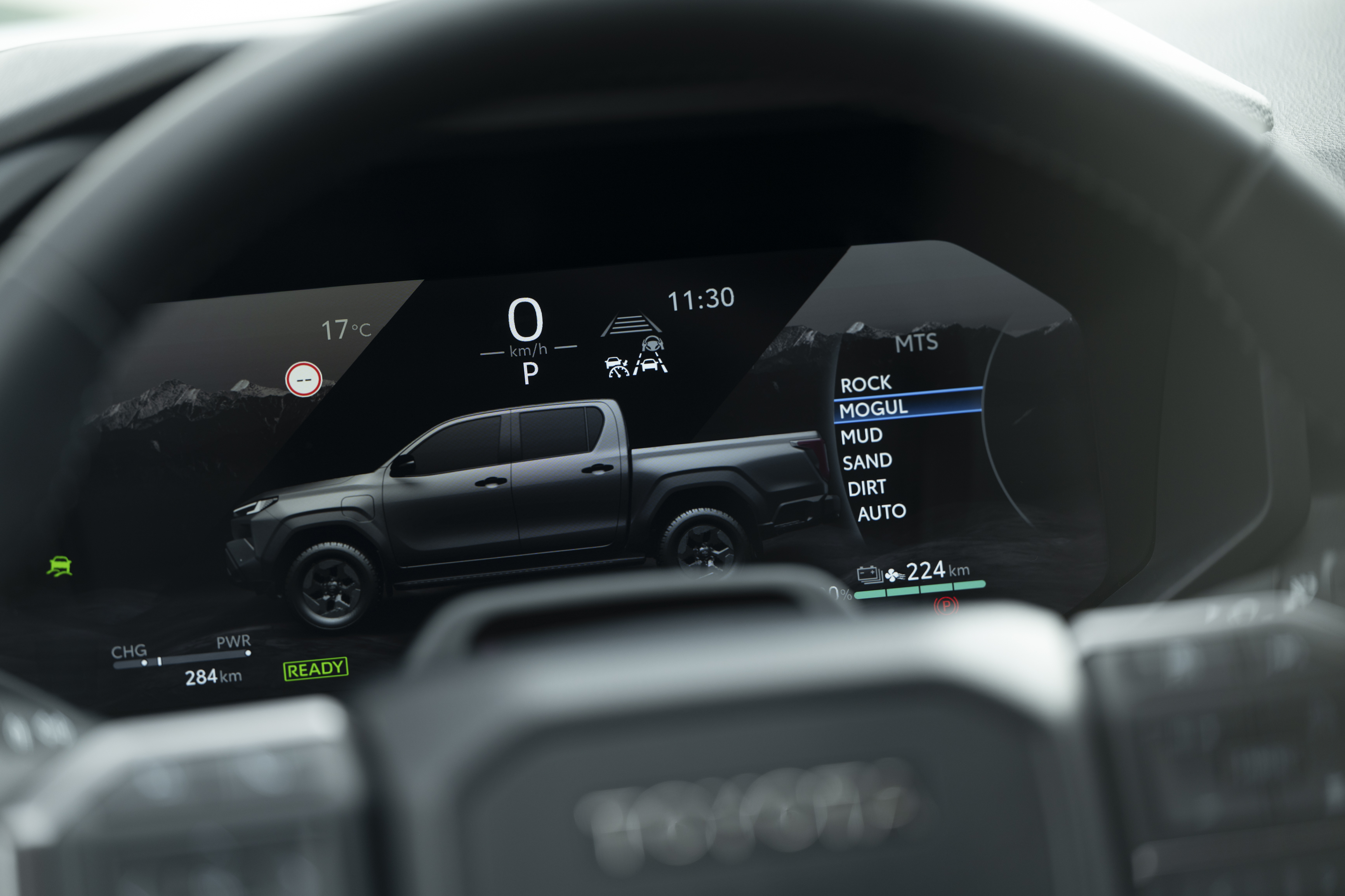 Toyota Hilux BEV