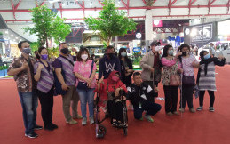 Berbagi Kebahagiaan Bersama Komunitas Sahabat Disabiltas Indonesia di IIMS Hybrid