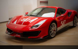 Ferrari 488 Pista Tailor Made, Tampilan Gaya Retro