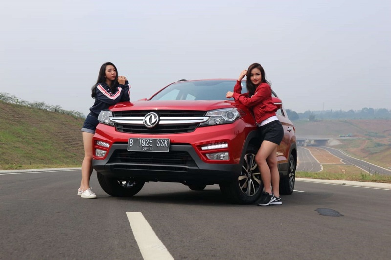 Menimbang Serba-serbi DFSK Glory 560 dan 580 Sebelum Meminang