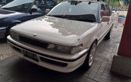 Modifikasi Toyota Sprinter MX Saloon, Terbangkan Komponen dari Luar Negeri