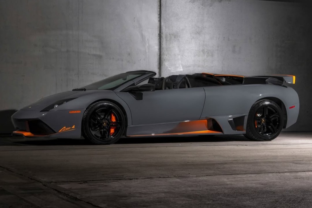 LP 650-4 Roadster