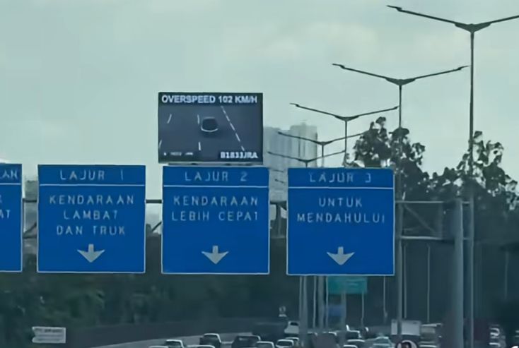 Layar Informasi di Jalan Tol, 'Tangkap' Pelanggaran Lalu Lintas