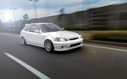 Honda Civic Type-R EK9 Ini Jadi Mobil Langka di Indonesia