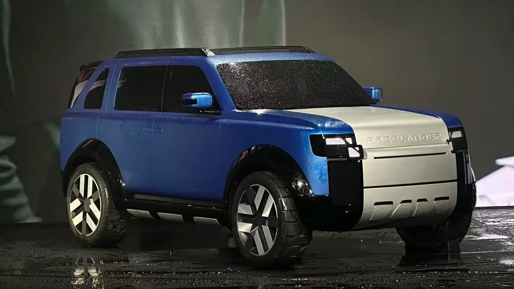 Freelander Resmi Debut Global, SUV Premium Kolaborasi Chery dan Jaguar Land Rover