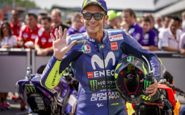 Yamaha Tertinggal dari Honda dan Ducati, Rossi Kirim Pesan ke Vinales