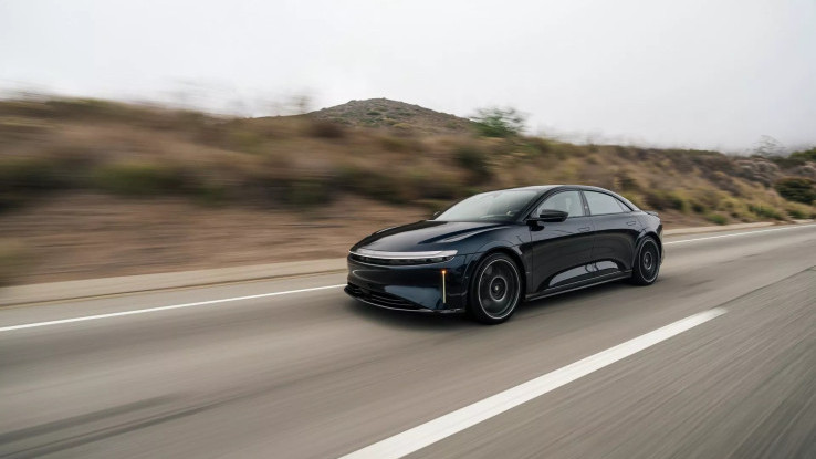 Lucid Air Sapphire Mobil Lapis Baja Ini Dibanderol Rp 7,4 Miliar