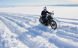 Perayaan  ke-120 Tahun, Royal Enfield Himalayan akan Ekspedisi ke Kutub Selatan