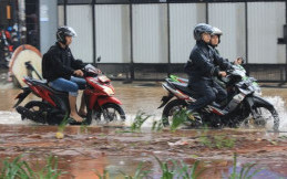 Produsen Ban tak Lagi Produksi Karet Bundar untuk Satu Musim