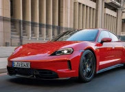 Porsche Taycan Kini Lebih Canggih dan Bisa Melaju Lebih Jauh