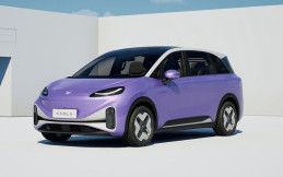 Baic ArcFox Kaola, Mobil Listrik untuk Kebutuhan Keluarga