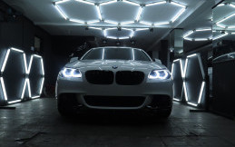 Tampil Beda dengan Head Lamp Model Custom 