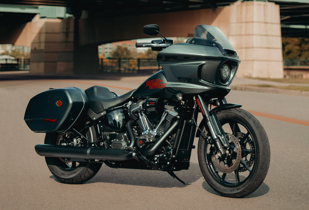 Harley-Davidson Low Rider ST, KabarOto
