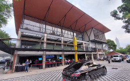 Black Stone Garage, Tempat Kumpul Baru Komunitas Otomotif di Jaksel