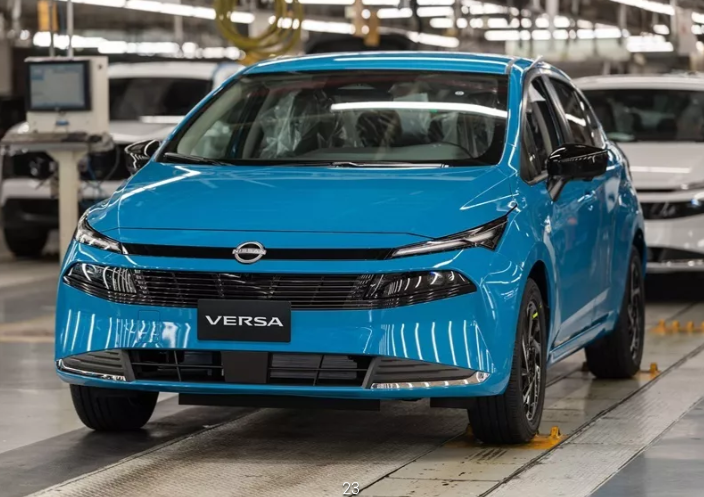 Resmi Diperkenalkan, Nissan Versa 2026 Punya Kabin Mewah dan Fitur Audio Canggih