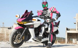 Machine Decader, Honda DN-01 Andalan Kamen Rider Decade
