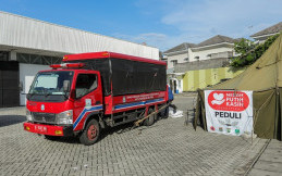 Terus Perangi Virus Corona, JHL Group Gandeng MPKF Peduli dan Damkar Donasikan Beras Kepada Masyarakat