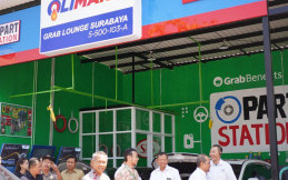 Hai Ojol, Pertamina Olimart Hadir di Grab Lounge Bungurasih