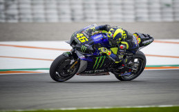 Hasil Kualifikasi MotoGP Valencia 2020: Valentino Rossi Kesulitan Setel Motor