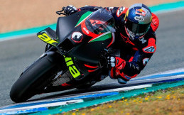 Andrea Dovizioso Jajal Aprilia RS-GP, Begini Reaksinya