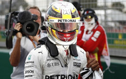 Hamilton Start Terdepan GP Australia, Vettel Kedua