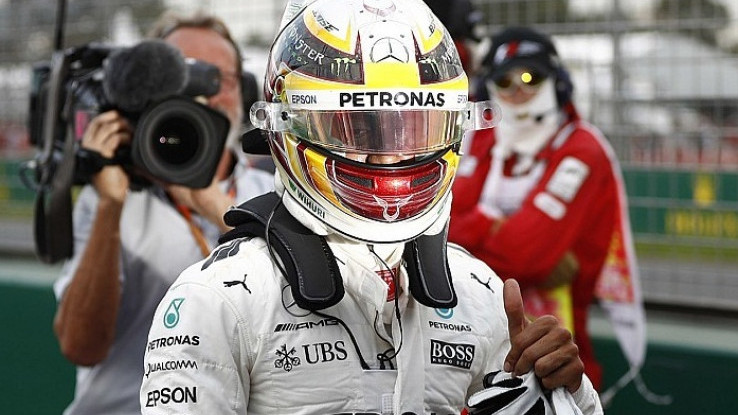 Hamilton Start Terdepan GP Australia, Vettel Kedua