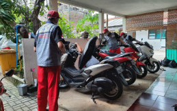 Rawat Ruang Bakar Mesin Motor agar Performa Tetap Optimal