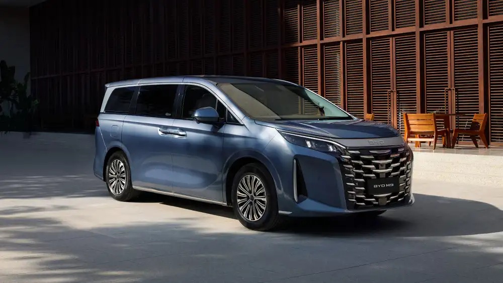 BYD M9 Sudah Terdaftar di Indonesia, MPV PHEV Ini Lebih Panjang dari Alphard