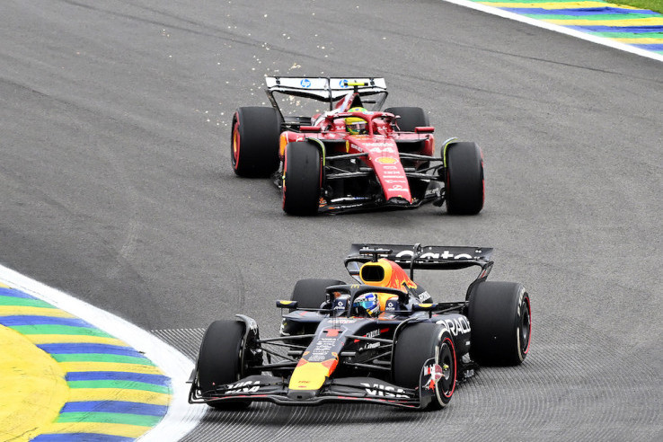 Charles Leclerc dan Lewis Hamilton Gagal Finis di F1 Brasil 2025