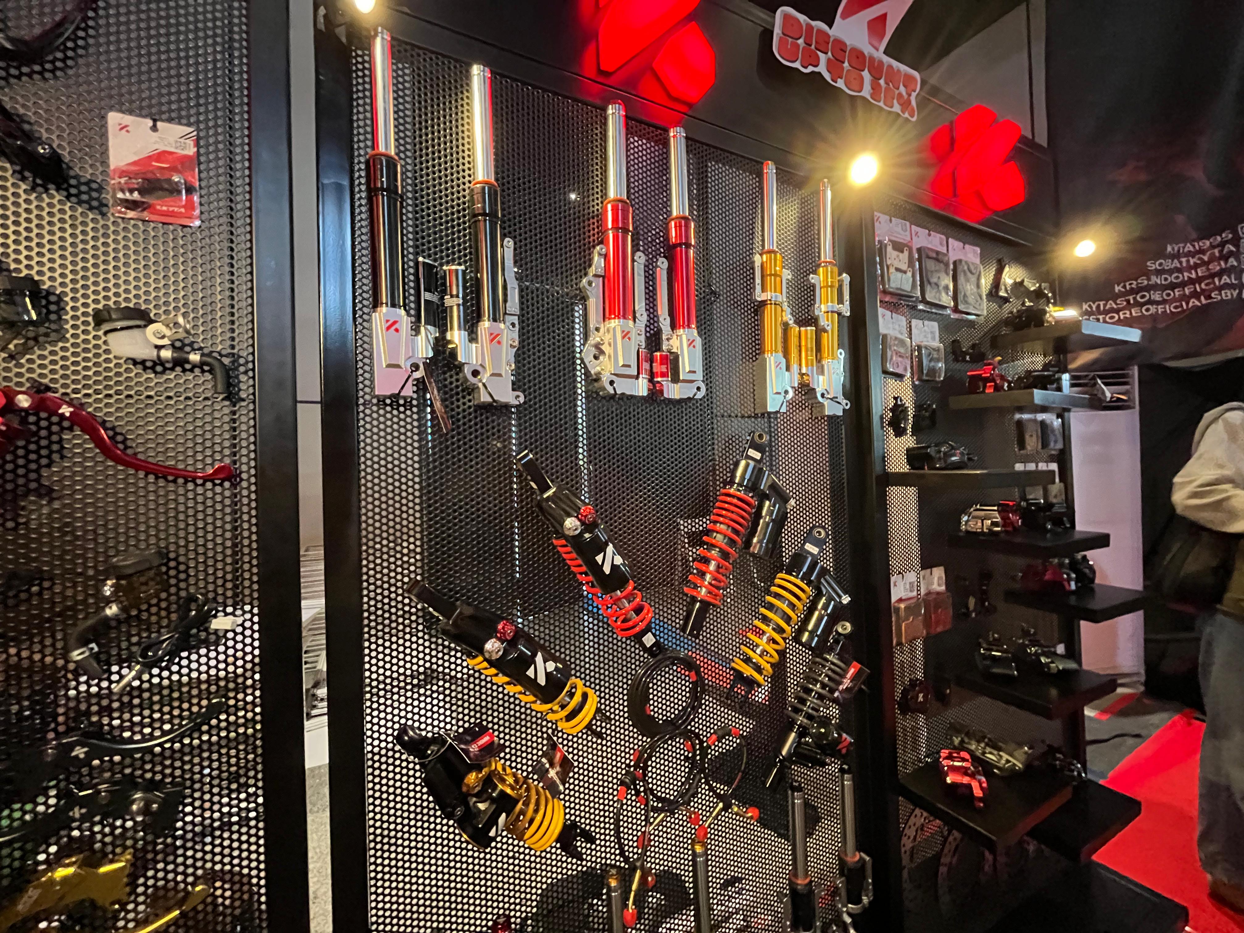 KYTA Bawa Sokbreker Sampai Kaliper di Imhax 2025, Harganya Miring