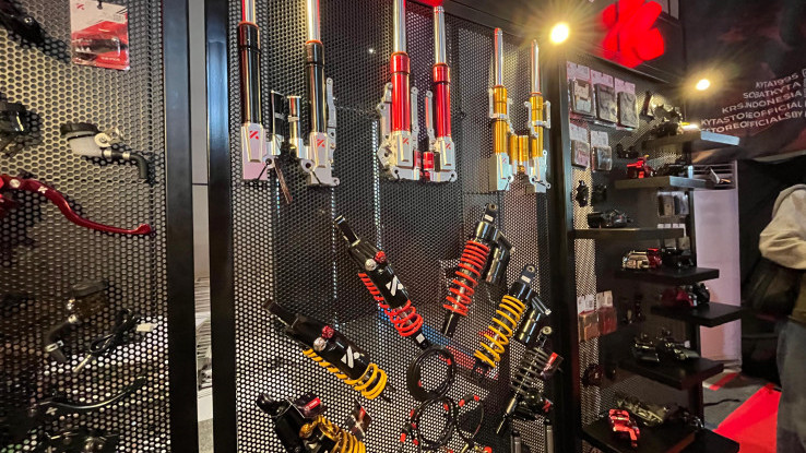 KYTA Bawa Sokbreker Sampai Kaliper di Imhax 2025, Harganya Miring