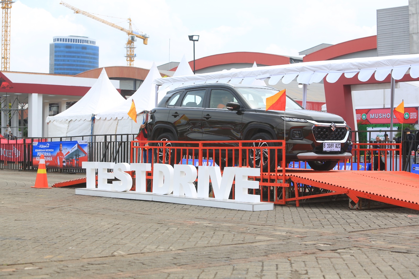 Jajal Mobil Incaran? Ini Cara dan Syarat Test Drive di IIMS 2026
