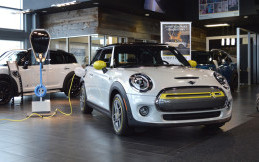 Mini Mulai TInggalkan Mobil Konvensional, Beralih ke LIstrik