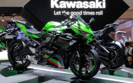 Knalpot Akrapovic Kawasaki Ninja ZX-25R Sudah Bisa Dipesan, Harganya Rp16 Jutaan