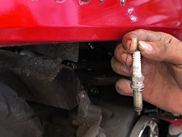 Simak, 6 Tanda Busi Sudah Mulai Kehilangan Performanya