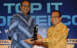 Tata Motors Terima Anugerah TOP IT Implementation 2017