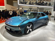 Xpeng P7 Dibekali Kecerdasan AI, Jarak Tempuh Tembus 820 Km