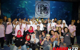 Kegembiraan 21 Lansia Perempuan bersama  Lady Bikers Duta Kartini