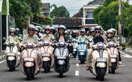 Lady Bikers Komunitas Yamaha Filano Gelar Motoran Ramadan Serentak di 17 Kota
