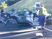Kejadian Ajaib: Mobil Chevrolet Impala Terbelah Dua, Pengemudi Hanya Lecet