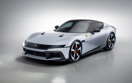 Ferrari Recall Model 12Cilindri Karena Kaca Jendela Terlalu Gelap