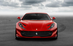 Ferarri 812 Superfast Hadir Dengan Sistem Kontrol dan Komponen Terdepan